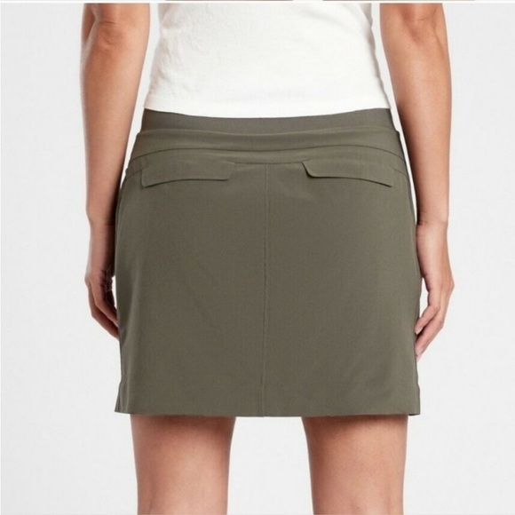 Athleta Soho Skort Size 26 NEW WITH TAGS Olive Green - Picture 4 of 4